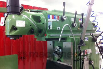 QUANTUM Taiwanese Universal Milling Machines