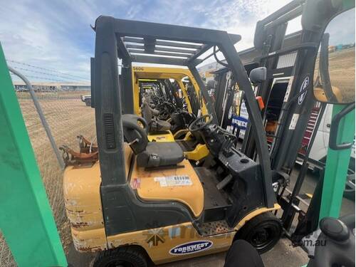 caption Cat GP18ZN LPG Forklift