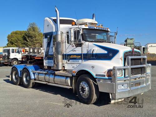 2005 Kenworth T404 Prime Mover Sleeper Cab