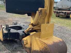 As New Caterpillar D10 Tool Bar and H Beam , Lot Number:14 - picture2' - Click to enlarge