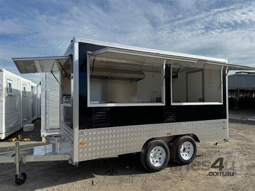 Food Trailer 540