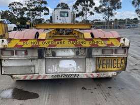 2010 Barker Heavy Duty Tri Axle Tri Axle Retractable Skel Trailer - picture2' - Click to enlarge