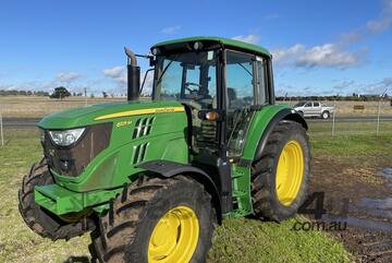 2014 John Deere 6125M Utility Tractors