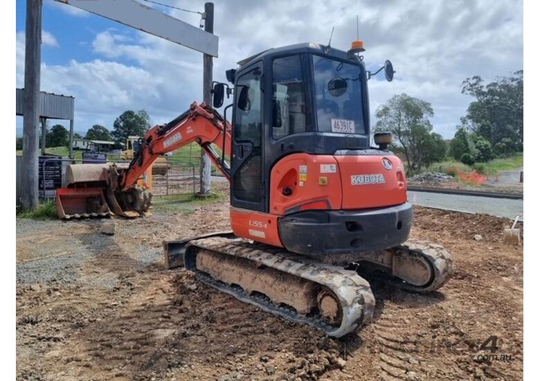 caption 2017 Kubota Zero Turn Excavator - 5T l 9650 Hours l Aircon ROPS Cab l Front Hyd Blade