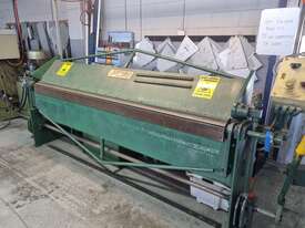 3phase Hydraulic folder 2mm Capacity Herless - picture0' - Click to enlarge