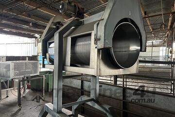 Trommel 2.4m long x 500 mm Dia 6mm holes