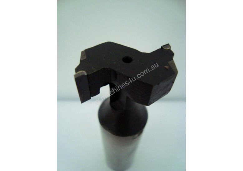 caption PCD Slat Wall Cutters