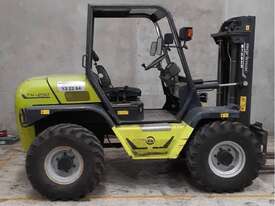 AGRIA TH250  Rough Terrain forklift - picture0' - Click to enlarge