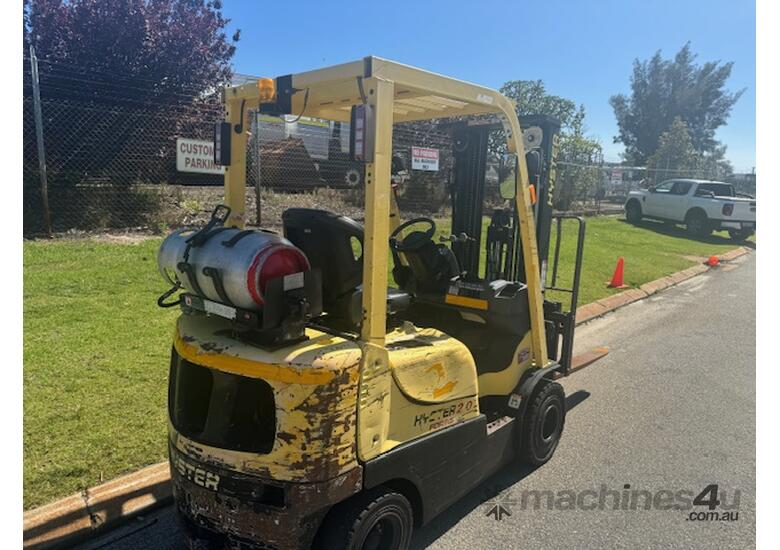 Forklift Hyster 2 Tonne Gas Container Mast Side Shift 6529 hours