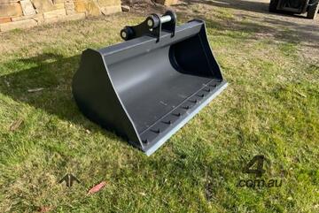 Excavator mud bucket 1500mm 8 tone