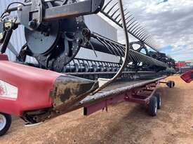 2013 CASE IH 2152 45' DRAPER FRONT  - picture2' - Click to enlarge