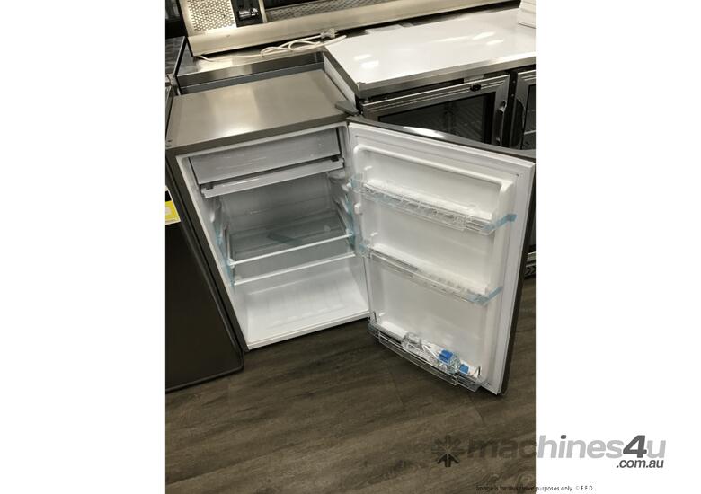 Thermaster Bar Fridge - DC-122Q
