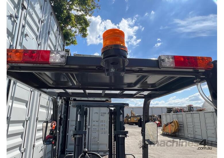 caption 2024 JAC CPCD 3 Forklift (Diesel)