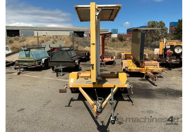 caption 2011 Bartco VMS400 VMS Board (Trailer Mounted)