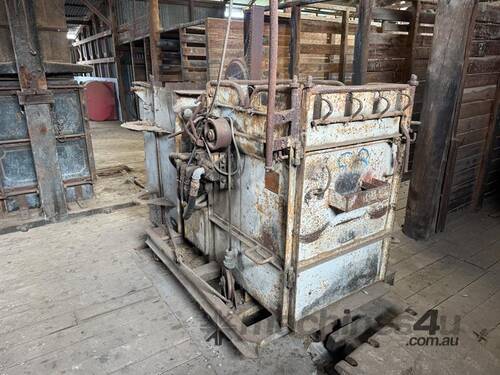 HYDRA MOBILE Wool Press 