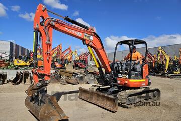 2021 KUBOTA U55-4 5.5T EXCAVATOR (M810) WITH ROPS CANOPY, HITCH, BUCKETS AND 580 HOURS