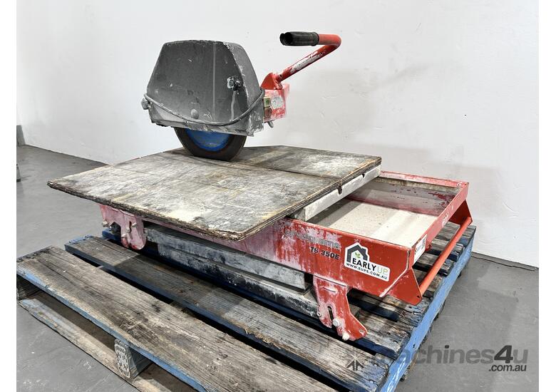 caption Husqvarna TS350E Masonry Saw