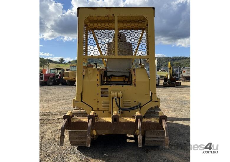 CATERPILLAR D3 DOZER
