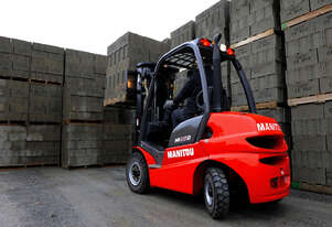 Manitou MI35D 3.5 Tonne Diesel Forklift