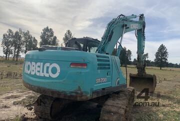 Kobelco SK200-10 excavator for sale