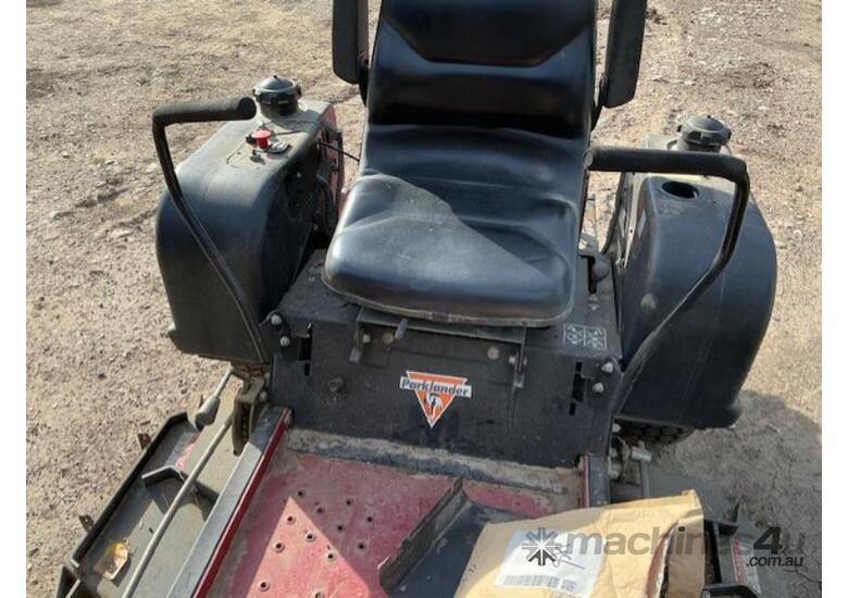 caption Parklander Zero Turn Mower