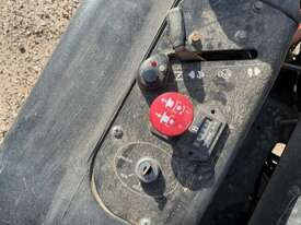 Parklander Zero Turn Mower - picture2' - Click to enlarge