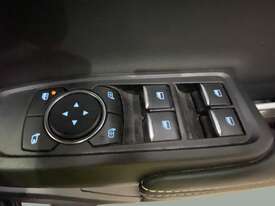 2023 Ford Everest Platinum Wagon T/Diesel (Auto) (Ex Lease) - picture1' - Click to enlarge