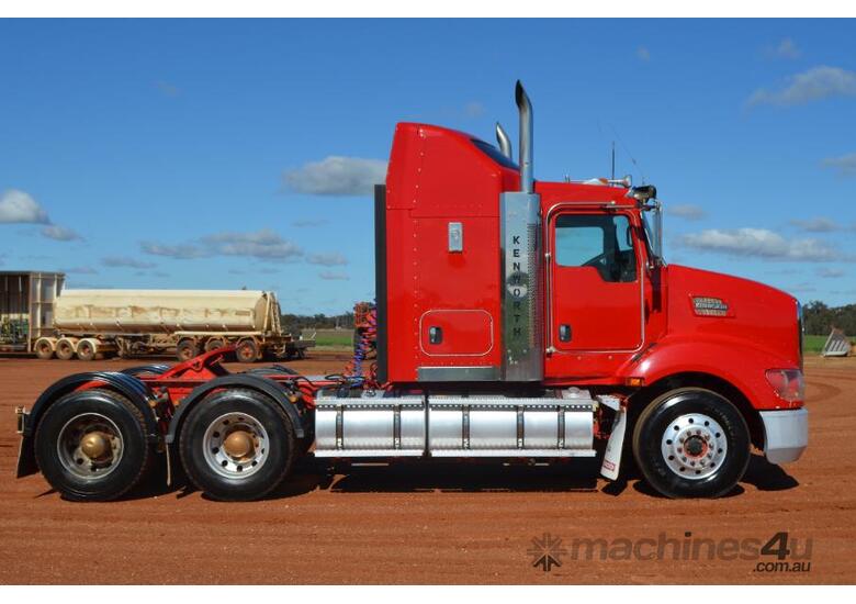 2011 Kenworth T409