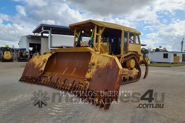 Caterpillar CAT D8T Track Type Tractors Caterpillar CAT D8T Track Type Tractors