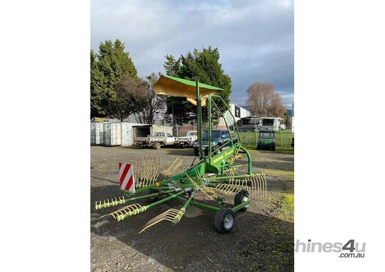 2020 Krone Swadro 46 Rakes