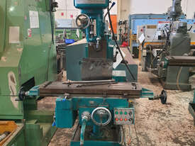 DAH LIH DL VHR-G1F Universal Milling Machine - picture1' - Click to enlarge