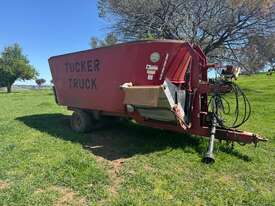 Feed Mixing Wagon - picture0' - Click to enlarge