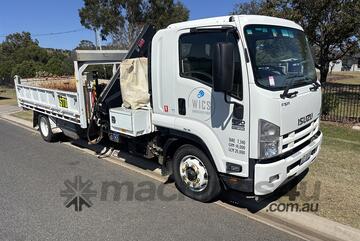 2014 ISUZU FSR 850 TIPPER SERVICE TRUCK