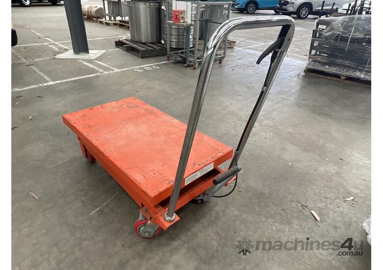 1 X Jack Trolley 350KG Lifting Capacity.