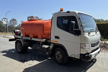 Mitsubishi   Canter