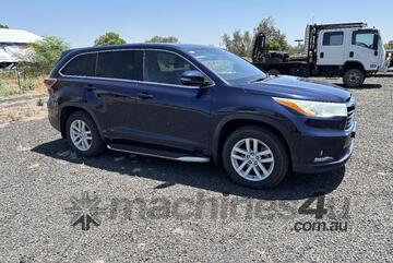 Toyota 2015   Kluger GX Petrol