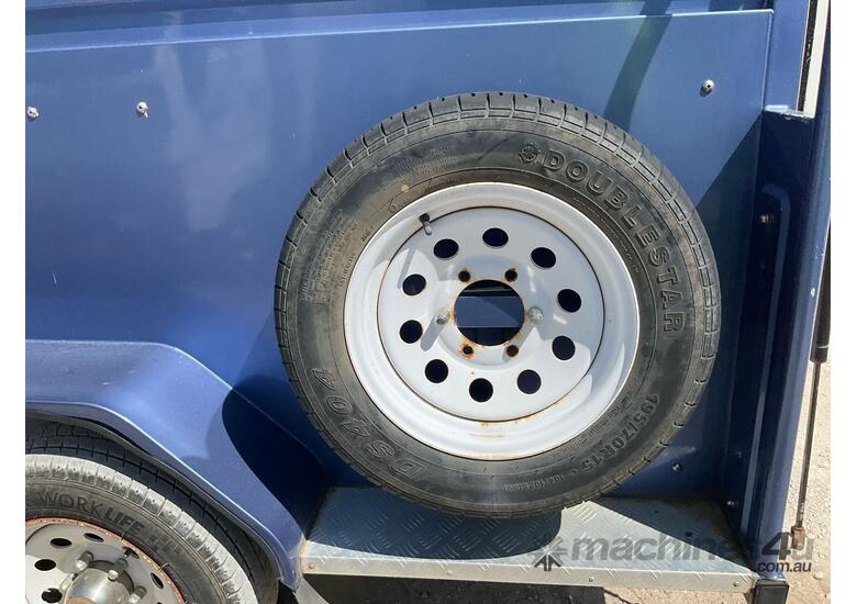 2017 Imperial Horse Floats Horse Float