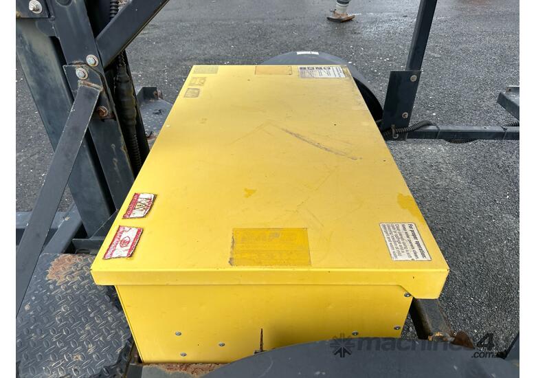 2013 Atlas Copco Single Axle Lighting Tower Trailer