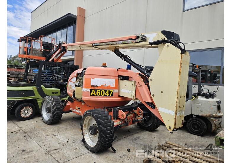 2014 JLG 600AJ 