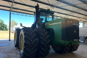 John Deere 9320 FWA/4WD Tractor