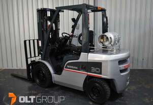 Nissan 3 Tonne LPG Forklift EFI Engine 4.3m Container Mast Sideshift Fork Positioner