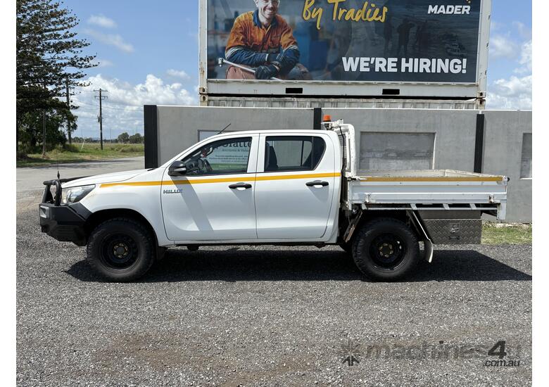 2015 Toyota Hilux Workmate 4x4 Dual Cab Ute