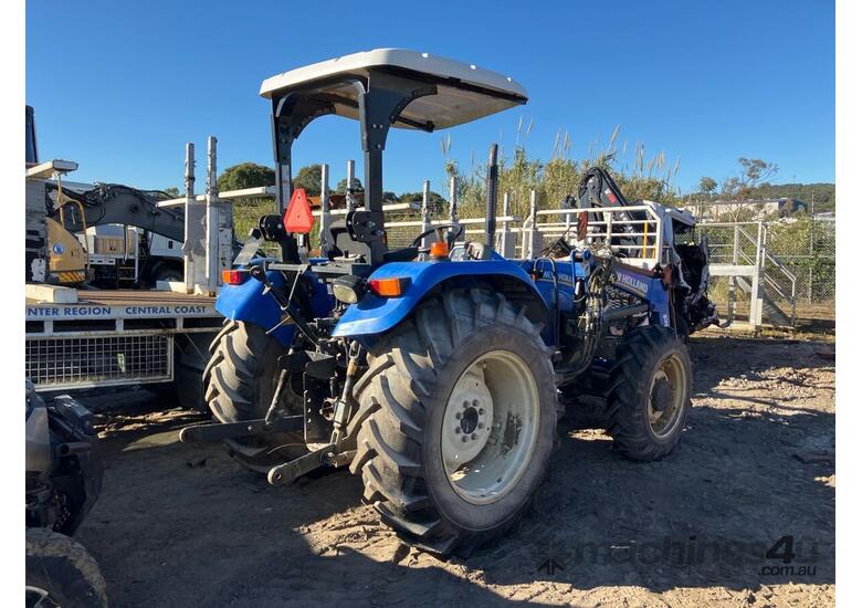 2020 New Holland TT75 Tractor / Loader