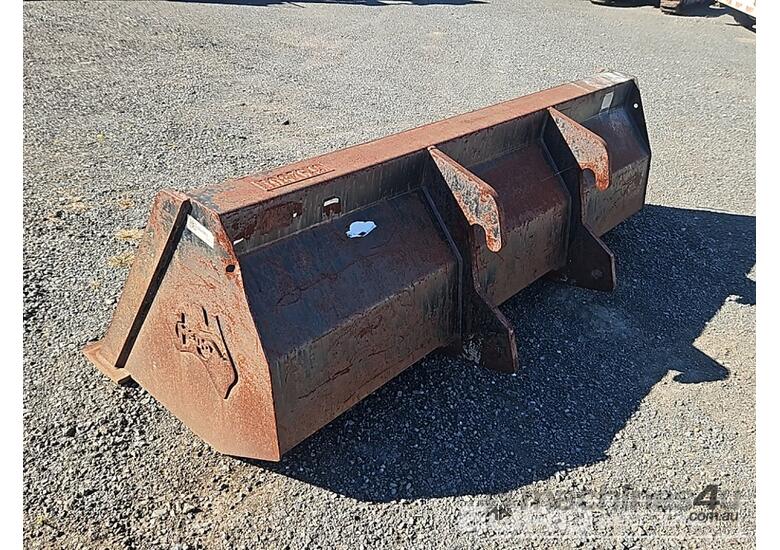 JLG Telehandler Bucket 