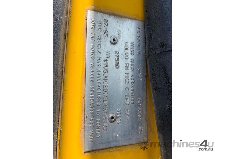 2005 Volvo FM 12 Table Top