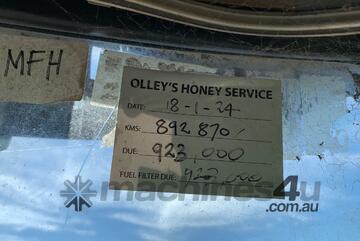 Volvo 2005   FM 12 Table Top