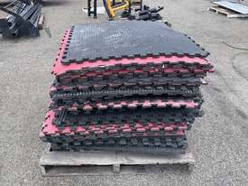 Pallet of Floor Matting - picture0' - Click to enlarge