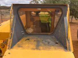 OMC Shockwave Sprint Tree Shaker - picture0' - Click to enlarge