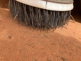 OMC Shockwave Sprint Tree Shaker - picture1' - Click to enlarge