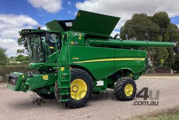 John Deere 2021   S780 Combines